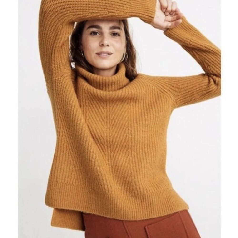 Madewell Mercer Turtleneck Sweater in Yellow, Size XS